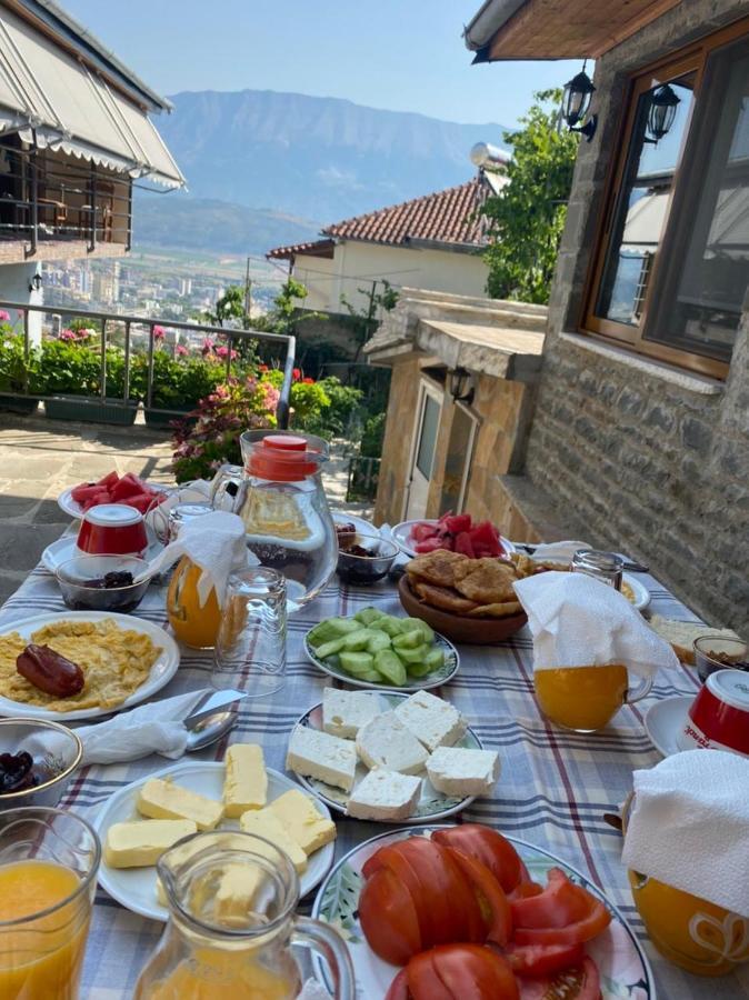 Ahmetaj Guest House Gjirokaster Luaran gambar