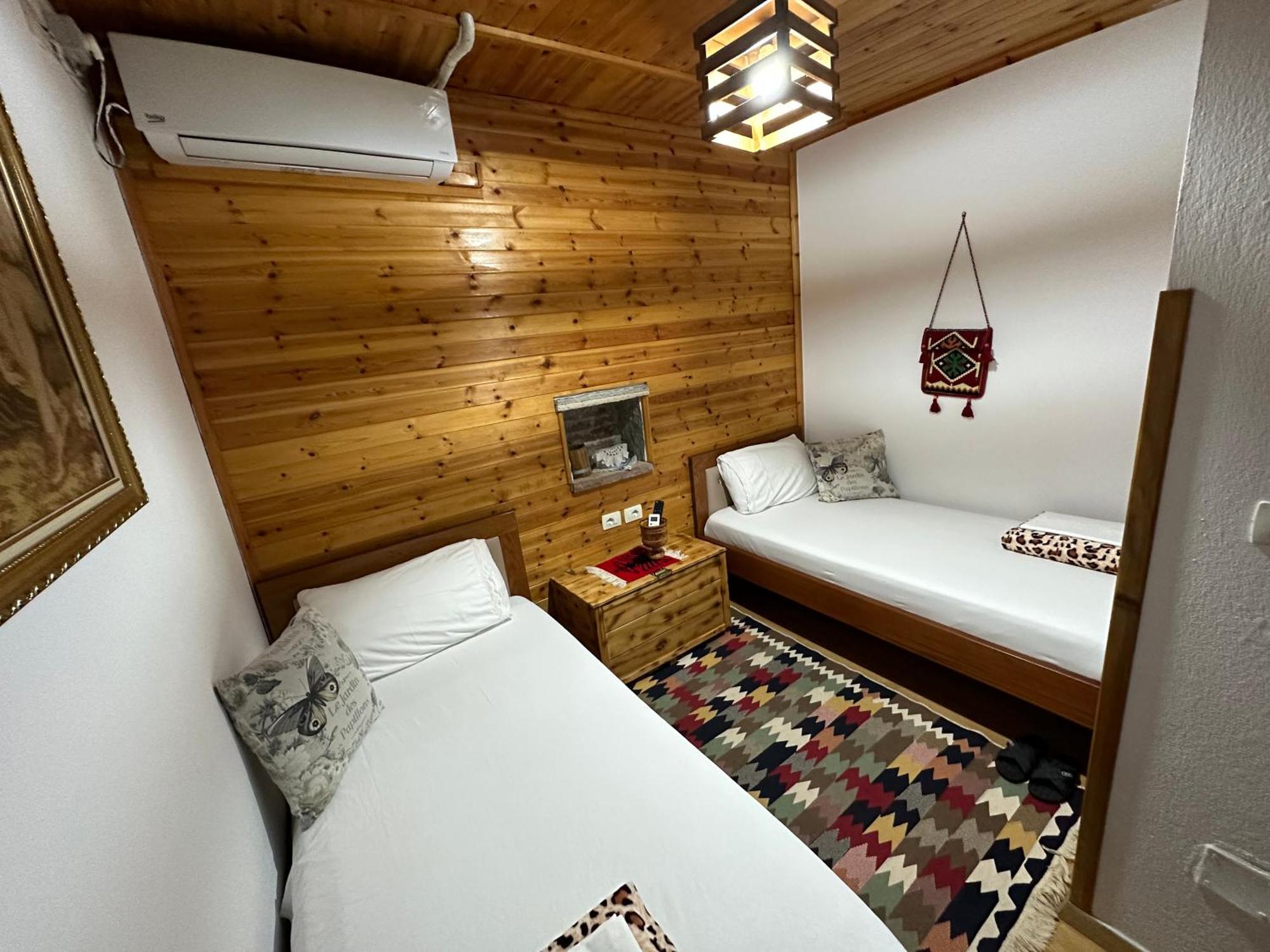 Ahmetaj Guest House Gjirokaster Luaran gambar