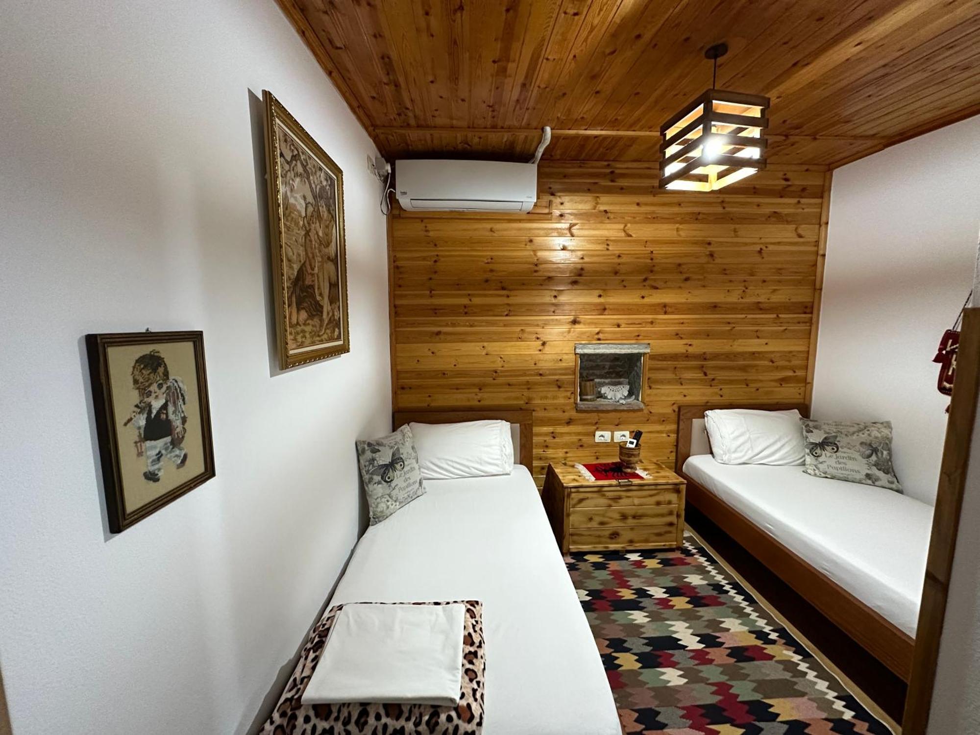 Ahmetaj Guest House Gjirokaster Luaran gambar