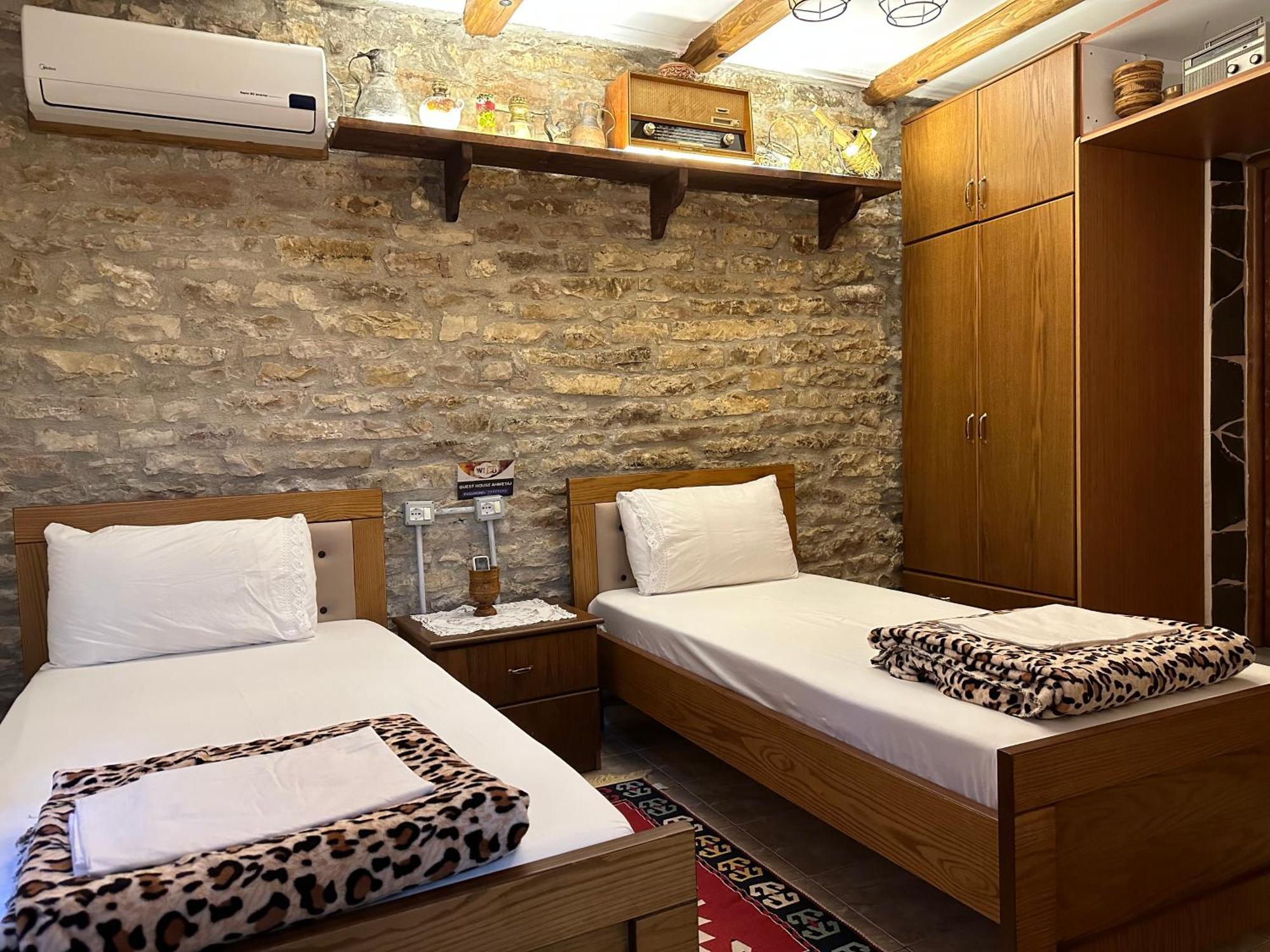 Ahmetaj Guest House Gjirokaster Luaran gambar