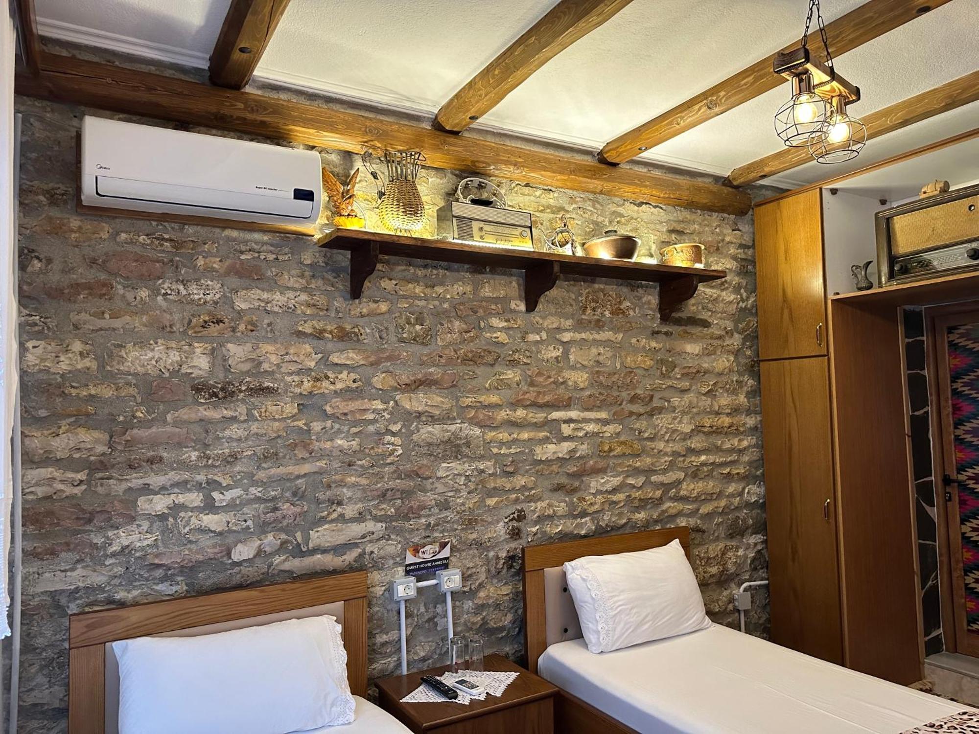 Ahmetaj Guest House Gjirokaster Luaran gambar