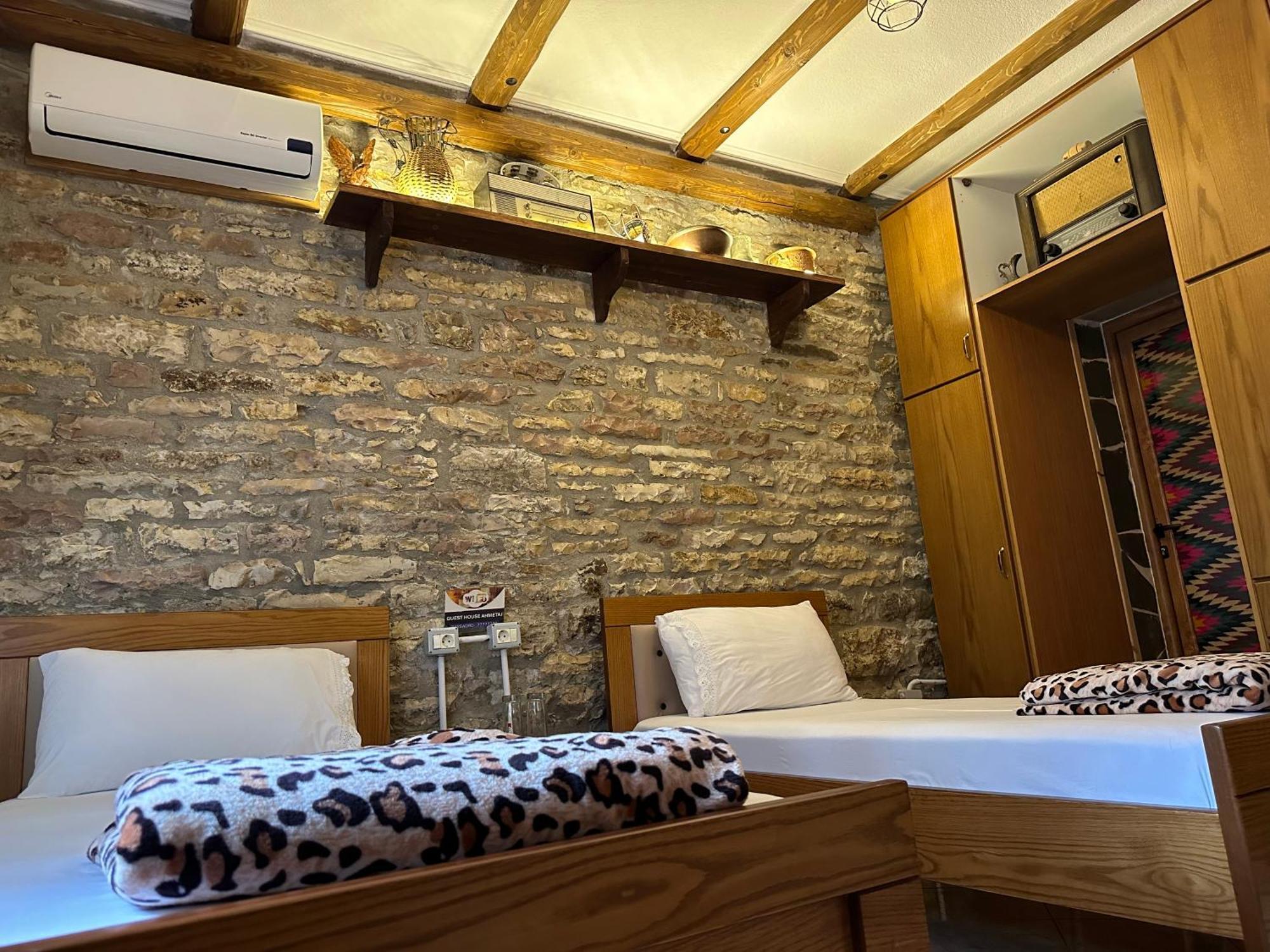 Ahmetaj Guest House Gjirokaster Luaran gambar